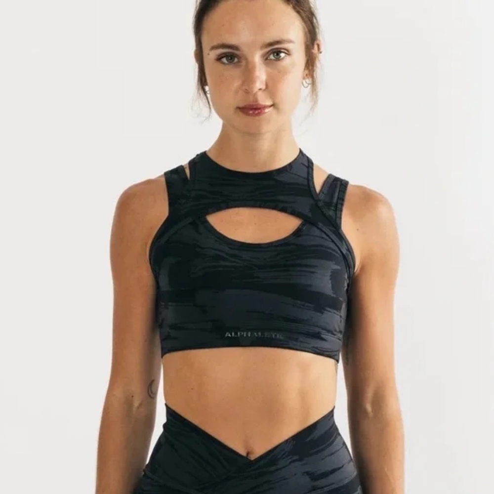 Alphalete Surface Keyhole Bra Green Canvas Camo